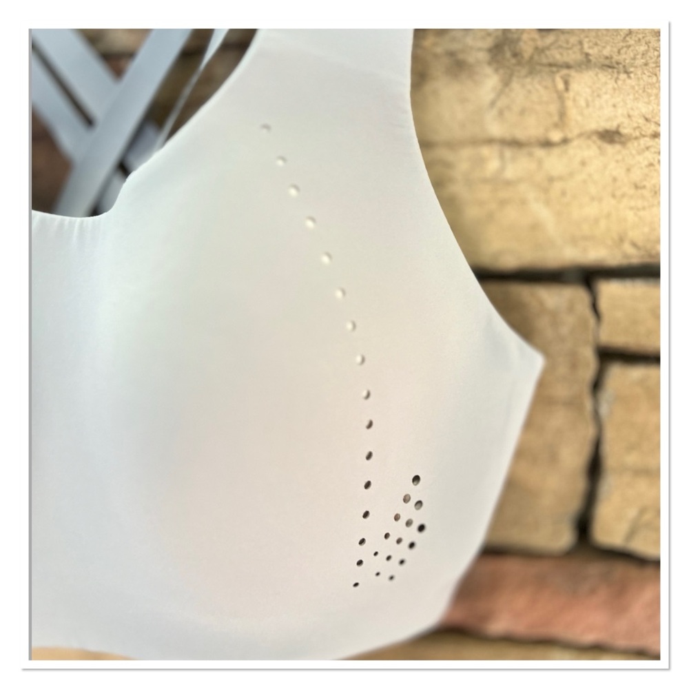 LULULEMON Air Support Bra 32D NEW - Picture 7 of 11